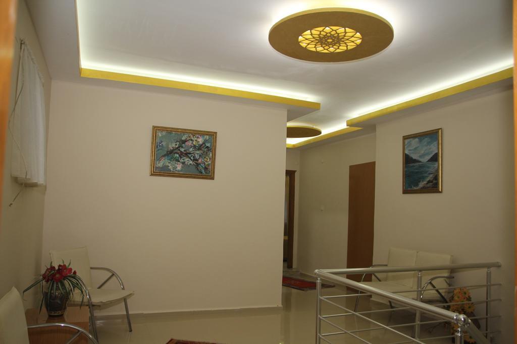 Vatan Hotel Esmirna Exterior foto